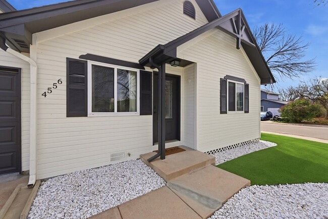 Photo - 4556 S Pagosa Way