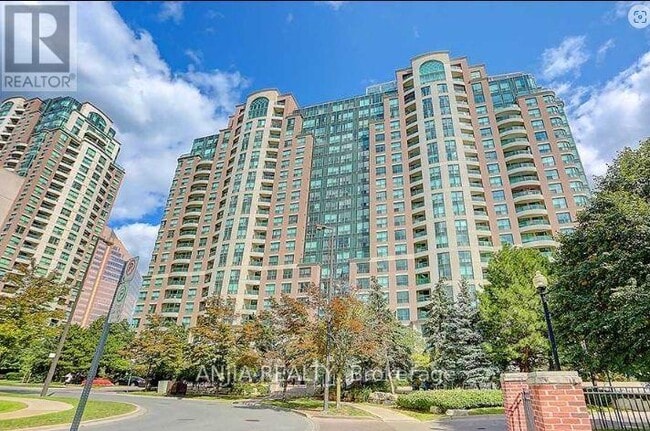 Photo - 23 Lorraine Dr Unit 611