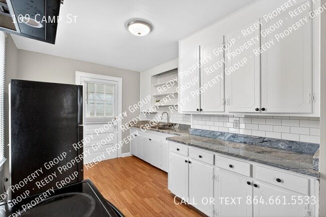 Photo - 109 Camp St