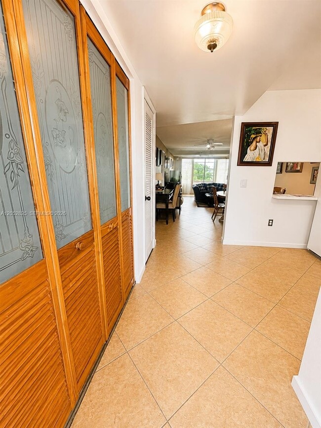 Photo - 8220 Sunrise Lakes Blvd Unit 309