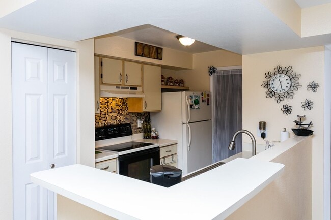 Photo - Beautiful Condo with two bedrooms and two full bathrooms across from Celebration, FL Unit 305