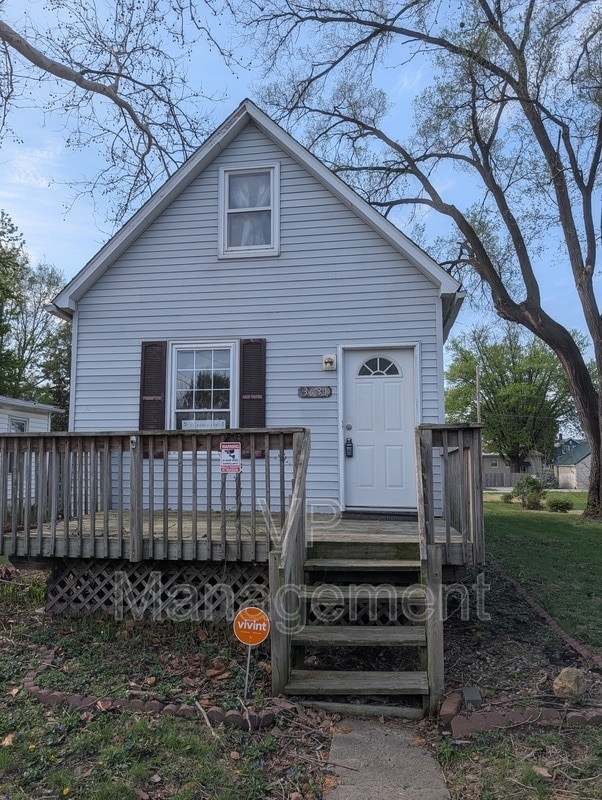 Building Photo - 3631 Homestead Ave