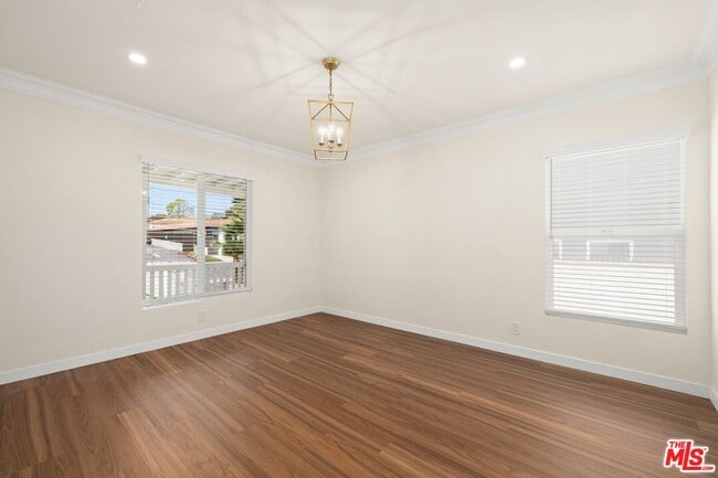 Photo - 1511 Selby Ave