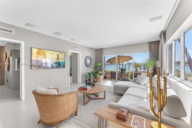 Photo - 1130 Venetian Way Unit 1130 Venetian Way # 1F