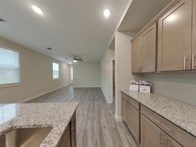 Photo - 1733 Mexican Heather Dr