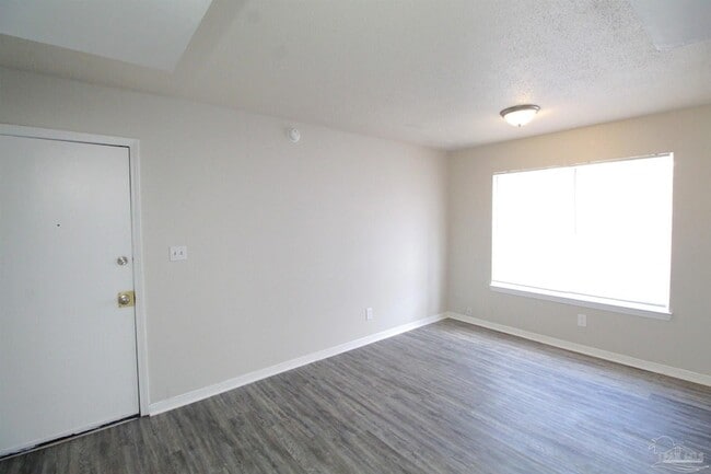 Photo - 10151 Guidy Ln