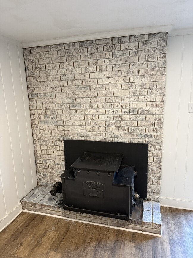 Photo - 1914 Pump Rd