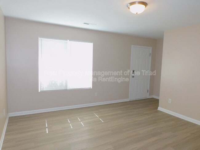Photo - 2035 Chapel Park Ln