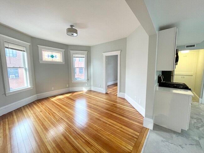 Photo - 159 Boston St Unidad 2