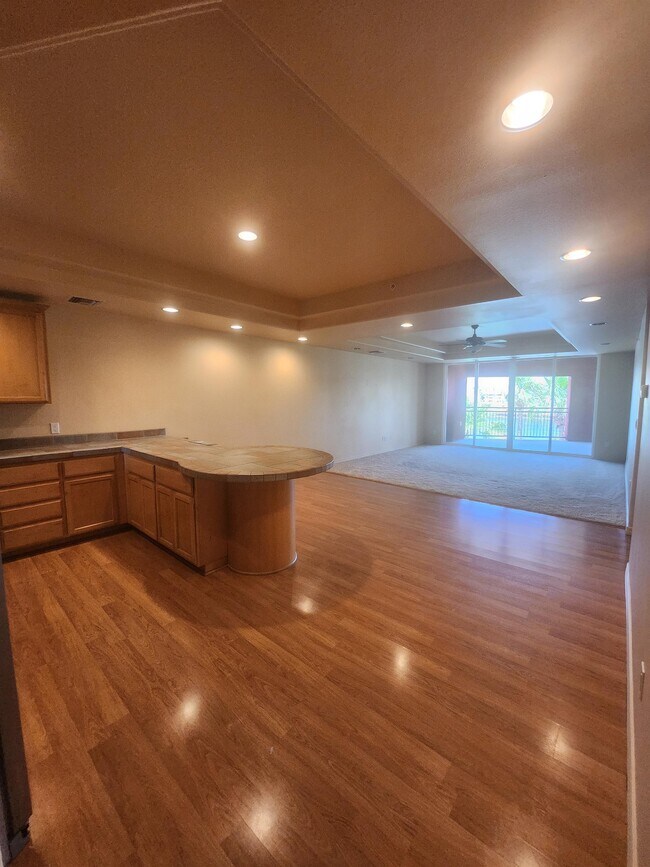 251 Moser Ave