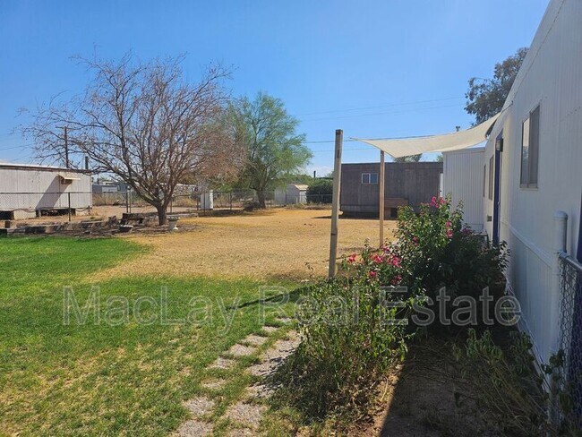 Photo - 26841 W Desert Crest St
