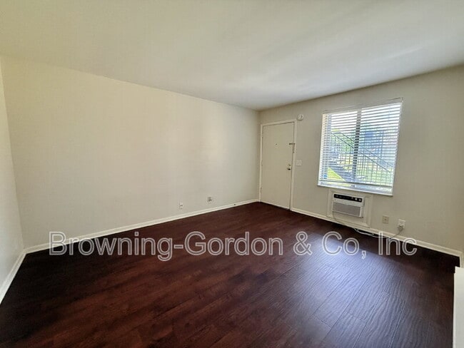 Photo - 2601 Hillsboro Pike