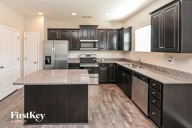 Photo - 8929 Lilac Tree Ave