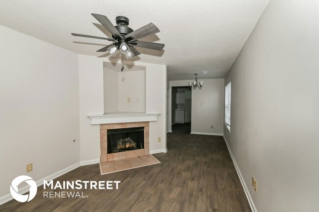 Photo - 1212 Calebs Ridge Dr