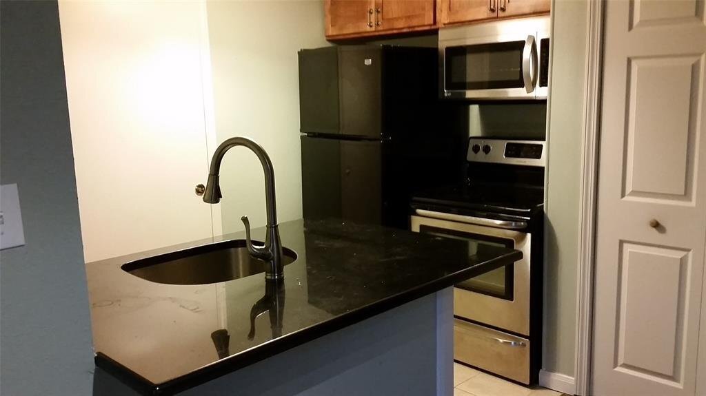 Photo - 2510 San Gabriel St Unidad 18C