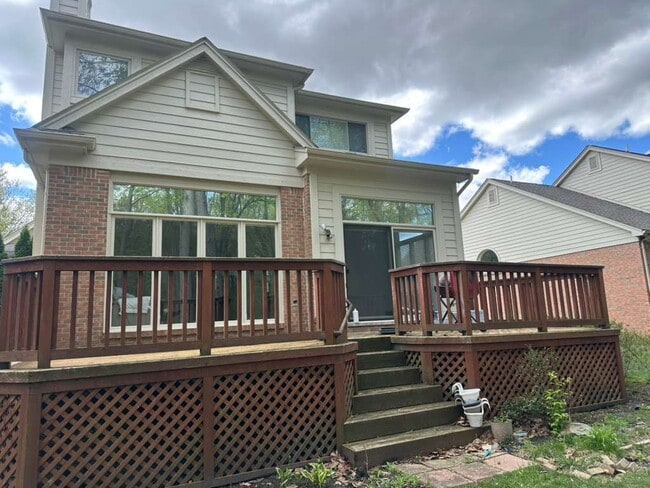 Photo - 1154 Bluebird Dr