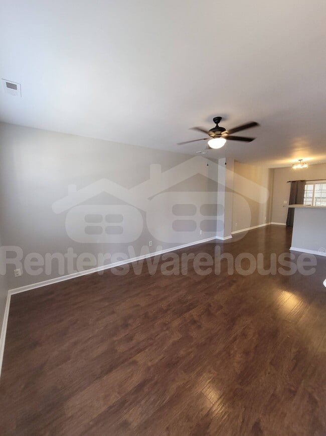 Photo - 1506 Oxleymare Drive