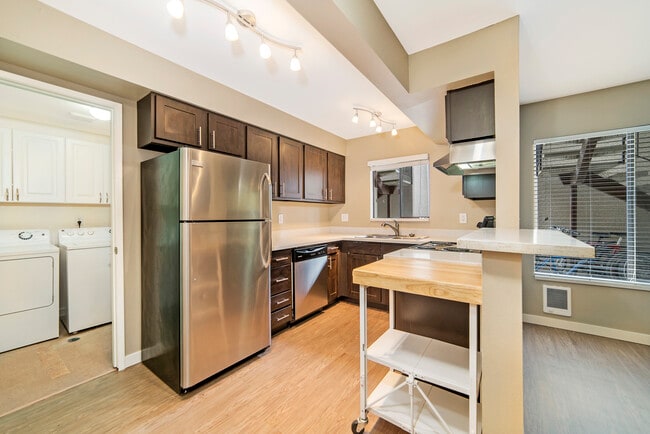 Photo - Alki 12 Apartments