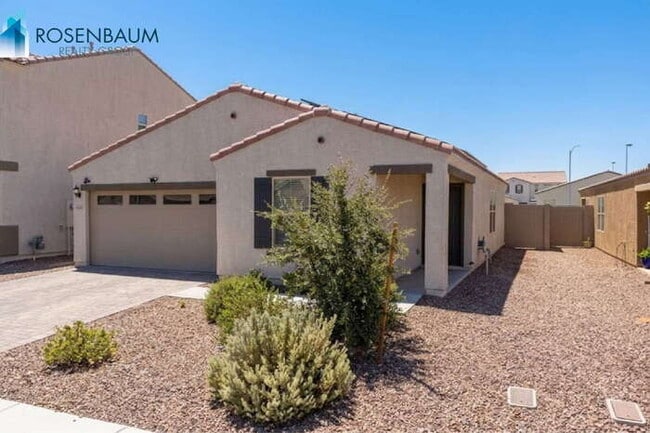 Building Photo - 1353 W Pima Ave