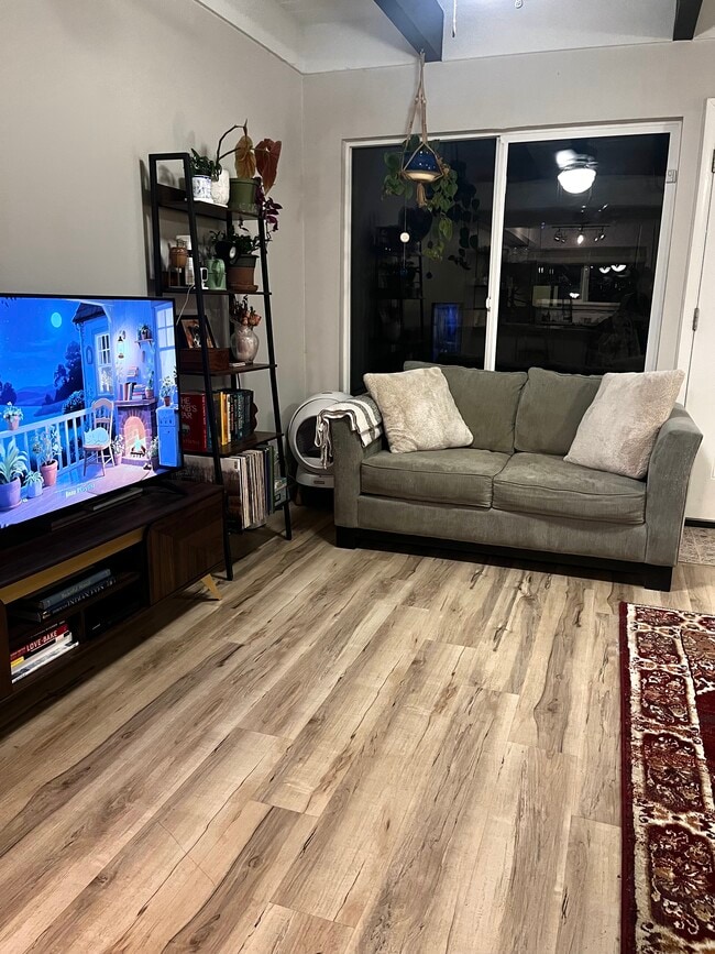 Photo - 1706 Palm Dr