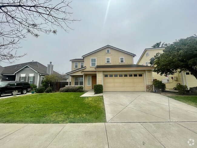 Building Photo - Turn Key 4 bedroom 2.5 bath in Brentwood! Rental