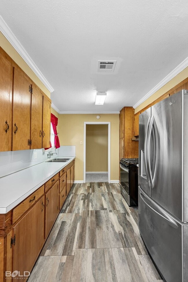 Photo - Check Out this 3 bed 2 bath!! House