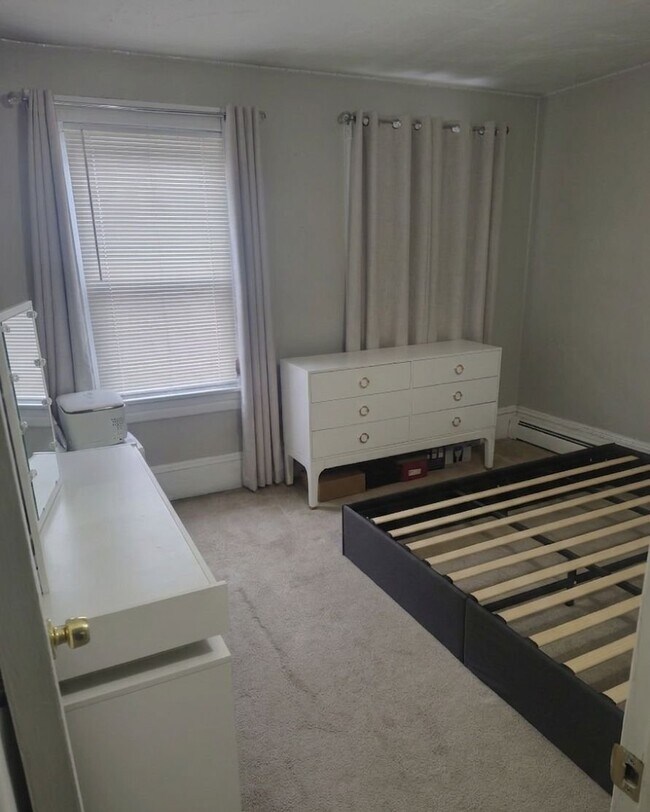 Photo - 110 Bennett St