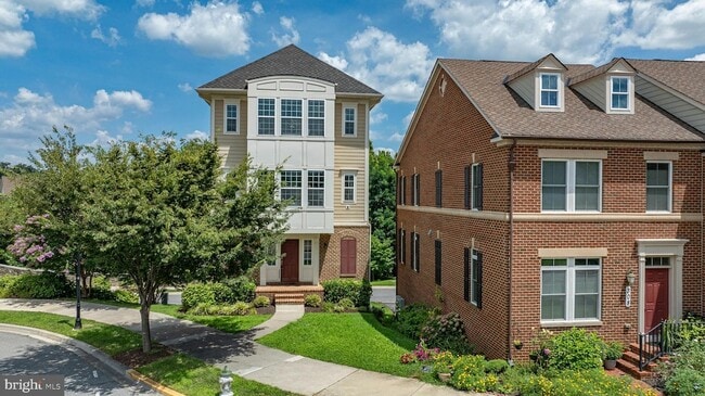 Photo - 304 Parkview Ave