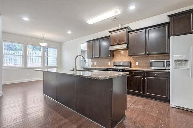 Photo - 4106 Bunker Dr SW