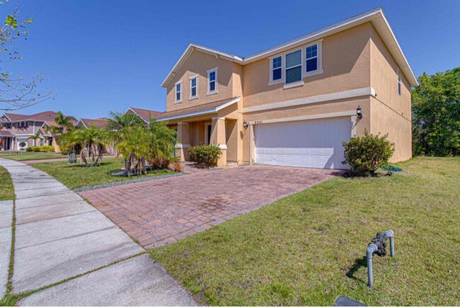 Photo - 2251 Waukegan Dr