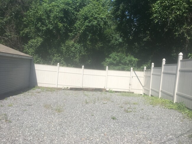Photo - 83 East St