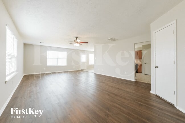 Photo - 7330 Winter Song Dr