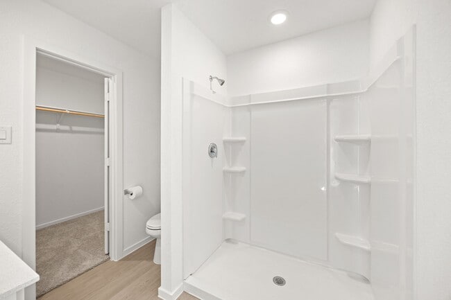 Photo - 31433 Moore Rd