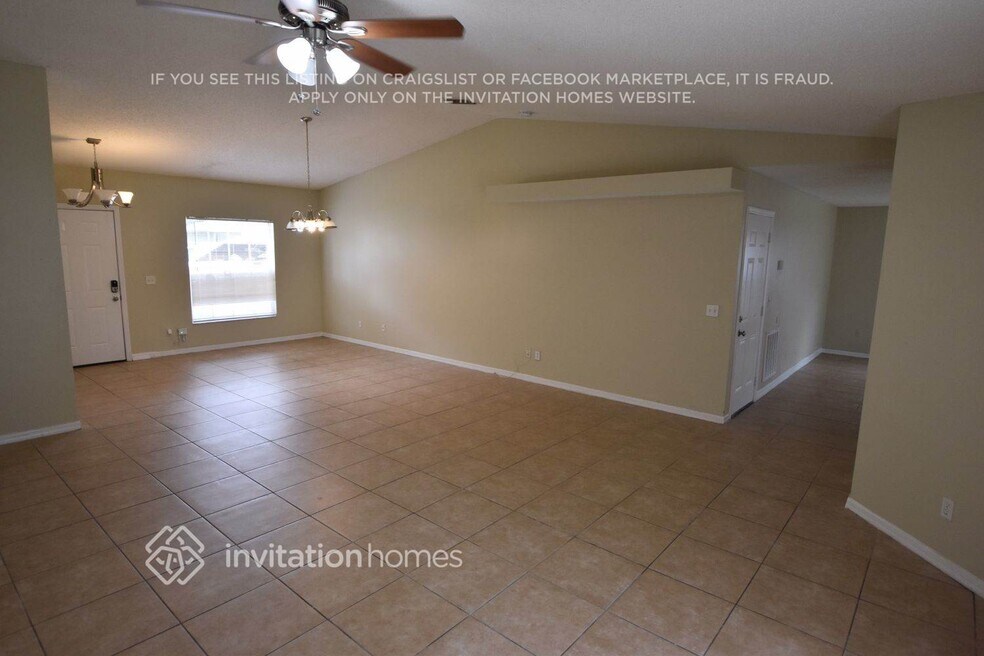 422 Flamingo Ct
