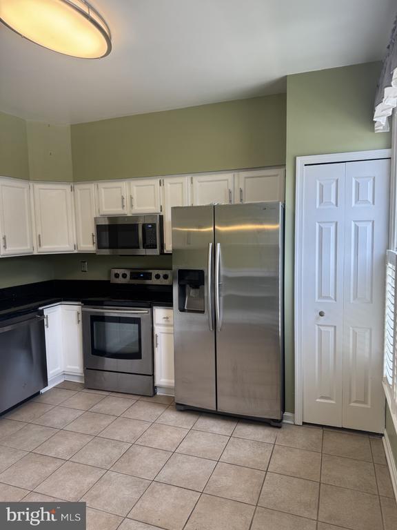 Photo - 32 Alderman Ct
