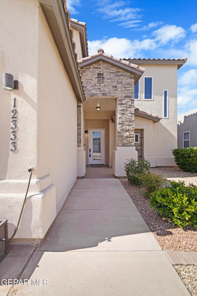 Photo - 12333 Desert Dove Ave