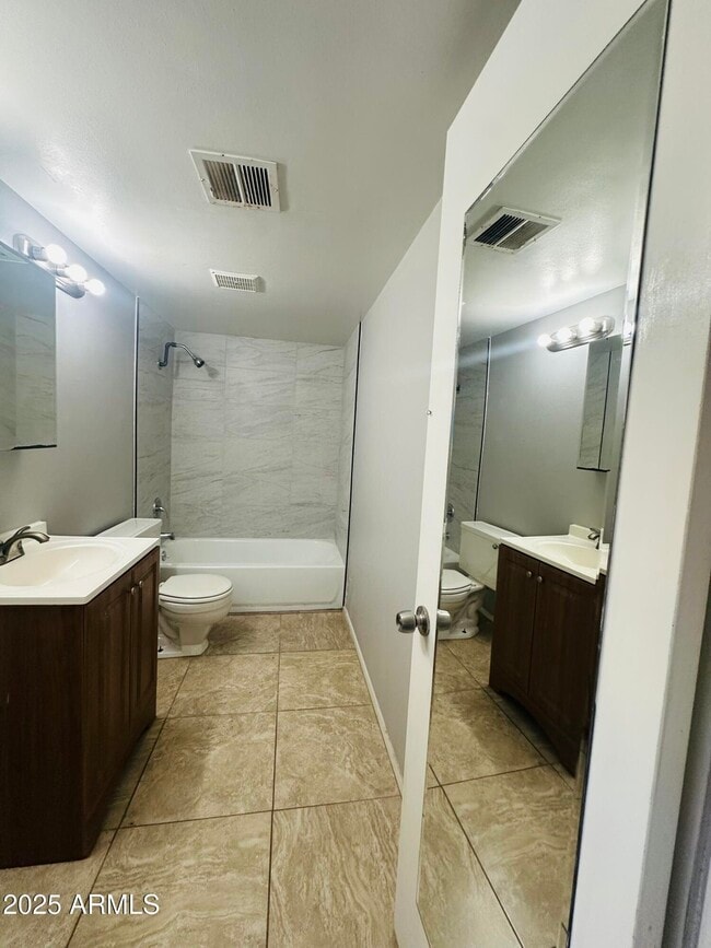 Photo - 7126 N 19th Ave Condo Unit 224