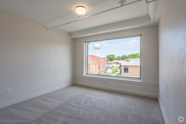 2BR, 2BA - 1130SF - Primary Bedroom