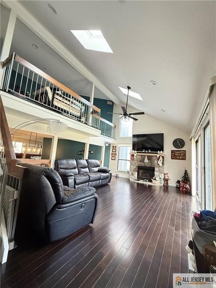 Photo - 44 Wisteria Ct