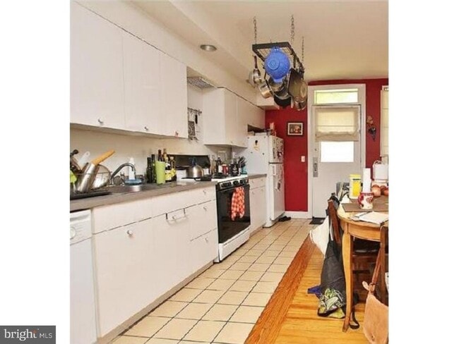 Photo - 918 Passyunk Ave