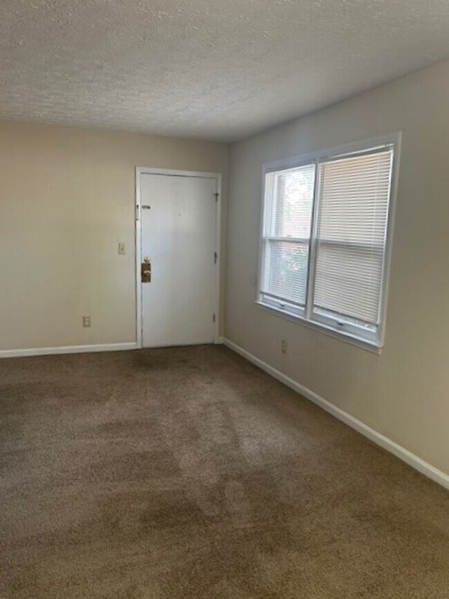 Photo - Camelot 2 Bedrooms. 1st Floor Apartment.  ...