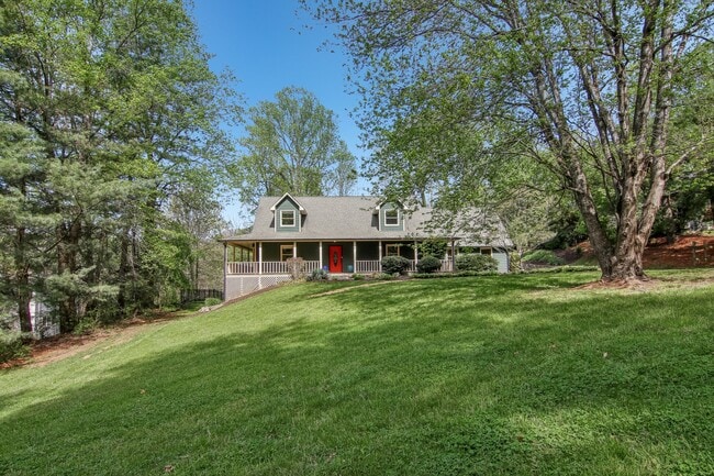 Photo - 11 Timothy Ln