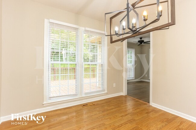 Photo - 5395 Telford Ct