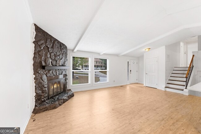 Photo - 203 Loblolly Ct