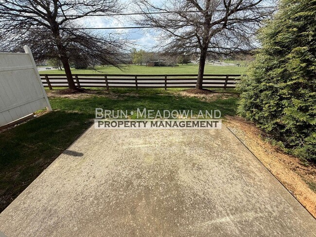 Photo - 2319 Talbott Way