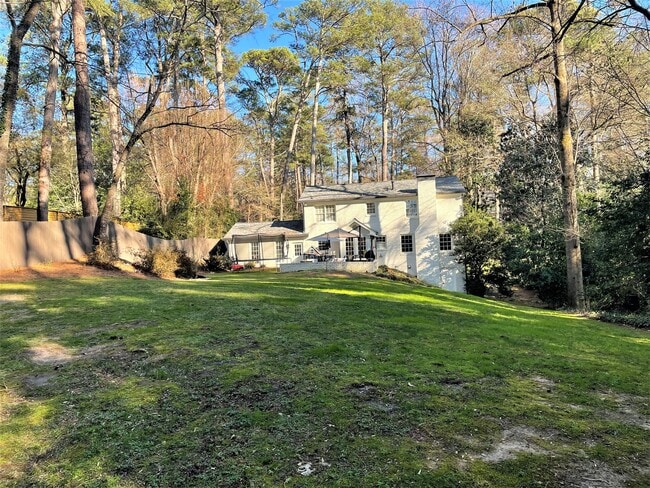 Photo - 4044 Emma Ln NE