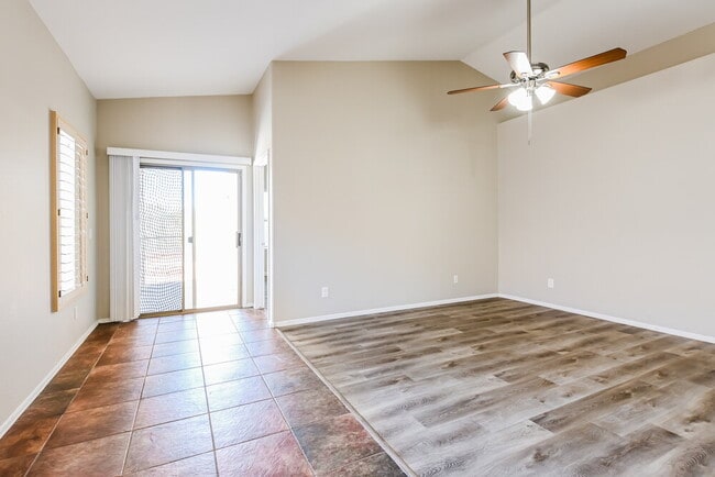 Photo - 40232 N Courage Way