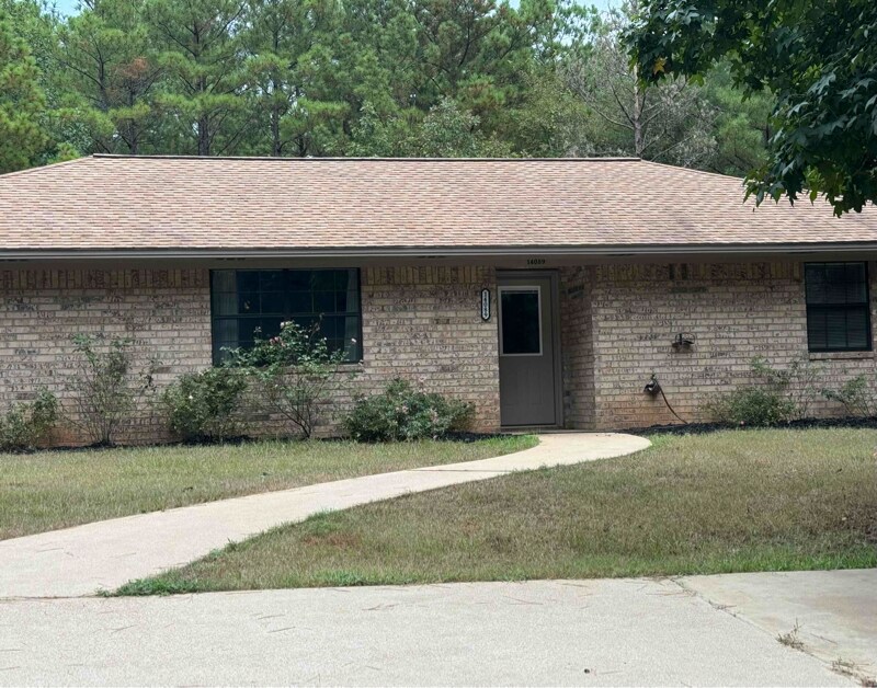 14089 FM 225 Rental House Rental in Douglass, TX
