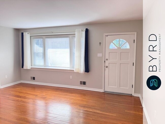 Photo - 5000 Jessup Rd