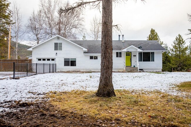 Photo - 209 Alpha Rd House